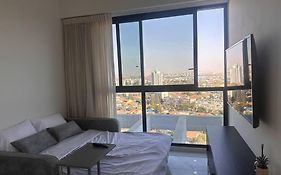 יחידת אירוח ליד בית חולים סורוקה ואוניברסיטה